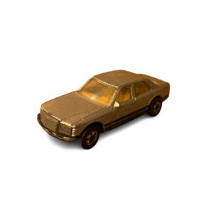 Hot Wheels 1981 Mercedes Benz 380 SEL