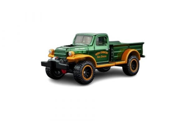Hot Wheels RLC Exclusive Holiday 1952 Dodge Power-Wagon