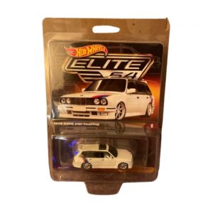 Hot Wheels Premium Car Elite 64 1990 BMW 318i Touring