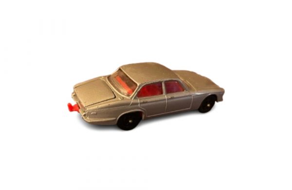 Corgi Jaguar XJ6 4.2 - Image 2