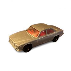 Corgi Jaguar XJ6 4.2