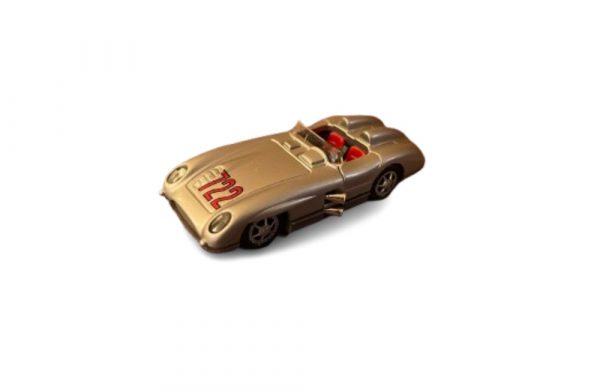 Kinder Egg Mercedes-Benz Racing Car
