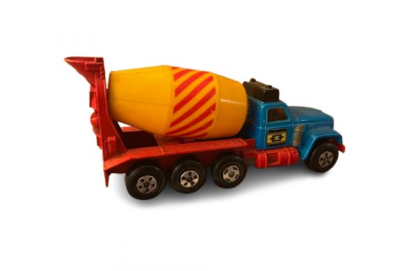 Matchbox 1/50 GMC Cement Mixer - Image 2