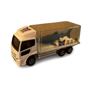 Tomica Nissan Diesel Quon Aquarium Truck