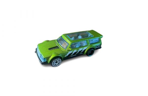 Hot Wheels 2023 Volvo 240 Drift Wagon