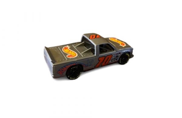 Hot Wheels Chevy 1500 - Image 2