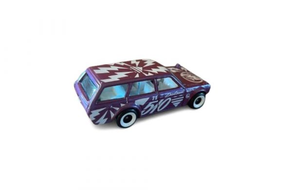 Hot Wheels Datsun Bluebird Wagon 510 - Image 2
