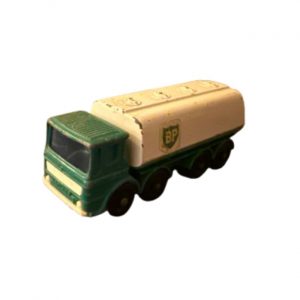 Matchbox 1968 Leyland Petrol Tanker